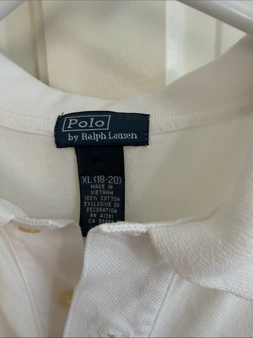EUC POLO RALPH LAUREN White Boys Polo with Navy logo golf shirt short sleeve - Picture 2 of 7